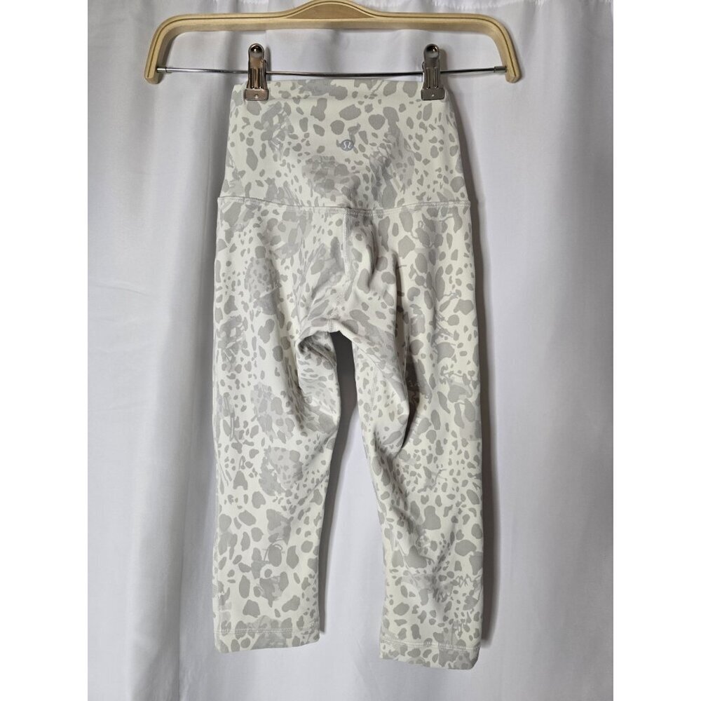 lululemon Align High- Rise Crop 17" Cheetah Camo Antique White Multi Size 0